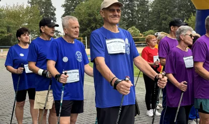 Olimpiada Seniorów Nieporęt 2026 - start pierwszej konkurencji NordicWalking