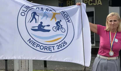 Olimpiada Seniorów Nieporęt 2026 - zakończenie imprezy sportowej, ściągnięcie flagi olimpijskiej